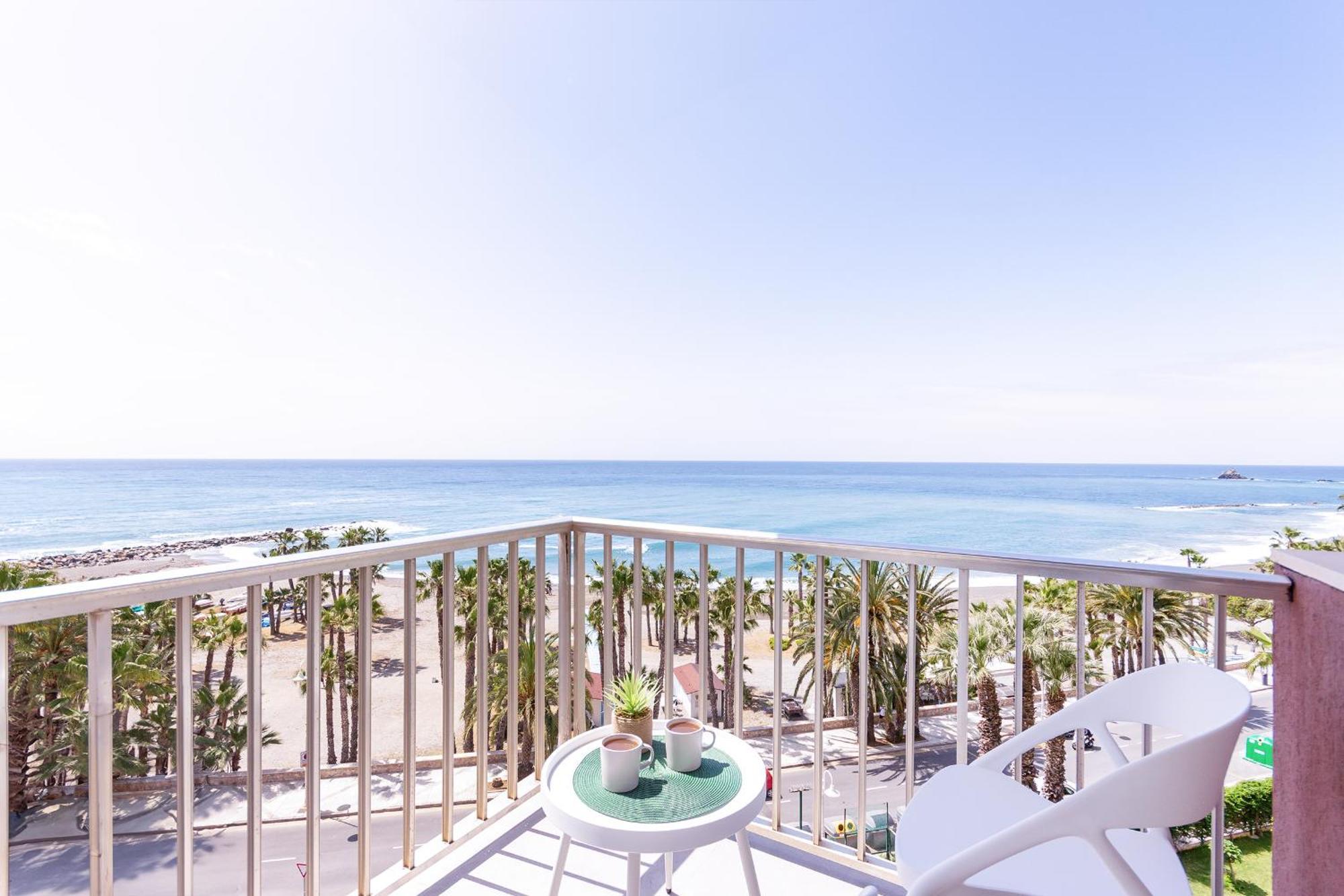 דירות Almuñécar Magnificas Vistas Al Mar מראה חיצוני תמונה